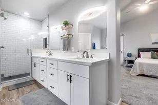 1042 W Newport Beach Dr, Gilbert, AZ 85233 - Photo 35