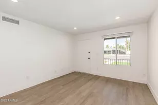 6925 E Osborn Rd, Scottsdale, AZ 85251 - Photo 11