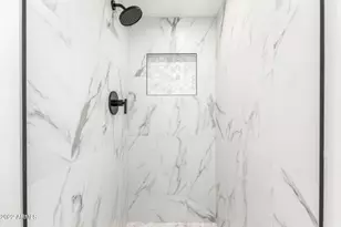 6925 E Osborn Rd, Scottsdale, AZ 85251 - Photo 23