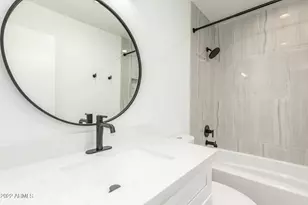 6925 E Osborn Rd, Scottsdale, AZ 85251 - Photo 17