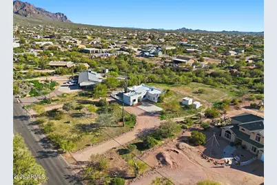 4979 E Pioneer Street, Apache Junction, AZ 85119 - Photo 3