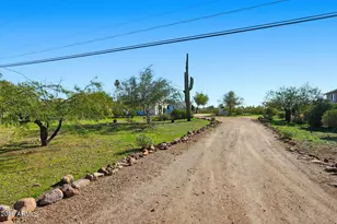4979 E Pioneer St, Apache Junction, AZ 85119 - Photo 15