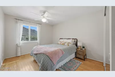 2346 E Orangewood Avenue, Phoenix, AZ 85020 - Photo 29