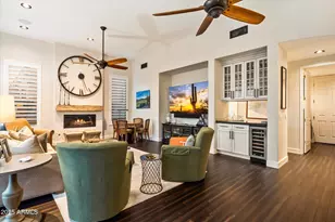 5232 E Hashknife Rd, Phoenix, AZ 85054 - Photo 15