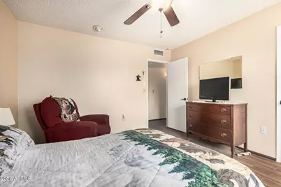 10870 W Santa Fe Drive, Sun City, AZ 85351 - Photo 13