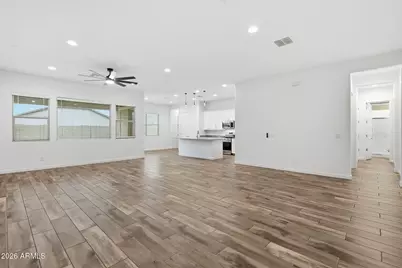 2522 W Pecan Road, Phoenix, AZ 85041 - Photo 9