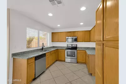 13620 N 82nd Lane, Peoria, AZ 85381 - Photo 19