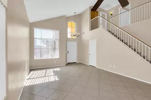 13620 N 82nd Ln, Peoria, AZ 85381 - Photo 7