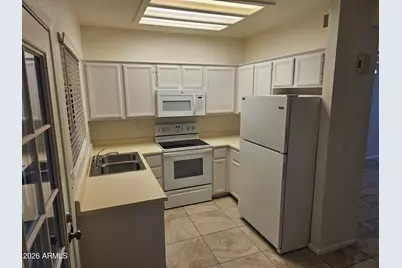 7801 N 44th Drive #1142, Glendale, AZ 85301 - Photo 11