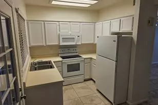 7801 N 44th Dr, Glendale, AZ 85301 - Photo 11