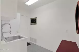 3800 S Cantabria Cir, Chandler, AZ 85248 - Photo 9