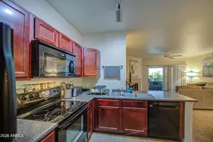 16013 S Desert Foothills Pkwy, Phoenix, AZ 85048 - Photo 15