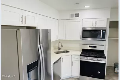 4601 N 12th Avenue #1, Phoenix, AZ 85013 - Photo 7