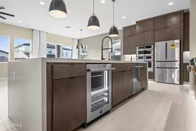 10339 E Utah Avenue, Mesa, AZ 85212 - Photo 9