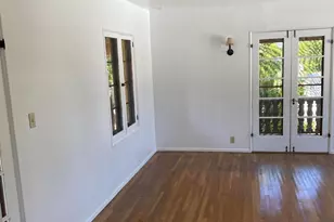 520 E Orange Dr, Phoenix, AZ 85012 - Photo 7