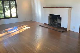 520 E Orange Dr, Phoenix, AZ 85012 - Photo 15