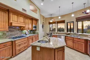 822 S Broadway Ln, Gold Canyon, AZ 85119 - Photo 13