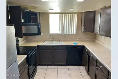 7534 N 48th Avenue, Glendale, AZ 85301 - Photo 7