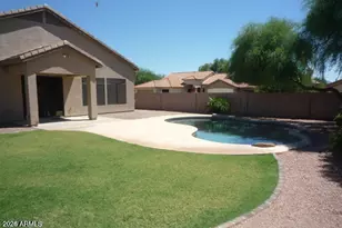 4515 E Weaver Rd, Phoenix, AZ 85050 - Photo 9