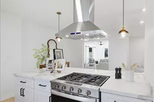 4210 N 18th Ave, Phoenix, AZ 85015 - Photo 17