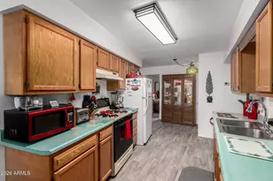 2426 N Eastwood Way, Mesa, AZ 85215 - Photo 17