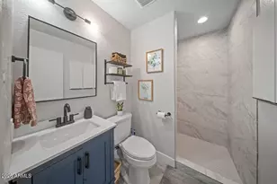 2030 N Miller Rd, Scottsdale, AZ 85257 - Photo 9