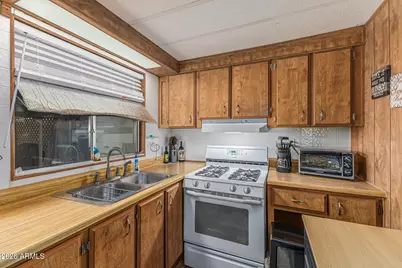 18217 N 2nd Place, Phoenix, AZ 85022 - Photo 17