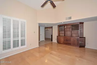 9219 N 47th Drive, Glendale, AZ 85302 - Photo 3