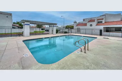 9219 N 47th Drive, Glendale, AZ 85302 - Photo 17