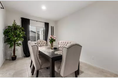 11214 W Bloch Road, Tolleson, AZ 85353 - Photo 11