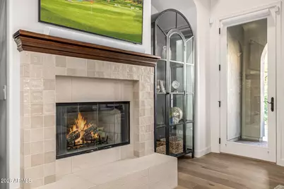 18650 N Thompson Peak Parkway #1027, Scottsdale, AZ 85255 - Photo 11