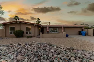 802 W Caribbean Ln, Phoenix, AZ 85023 - Photo 1