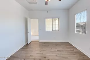 1367 S Country Club Dr, Mesa, AZ 85210 - Photo 15