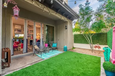 3067 N 33rd Place, Phoenix, AZ 85018 - Photo 23