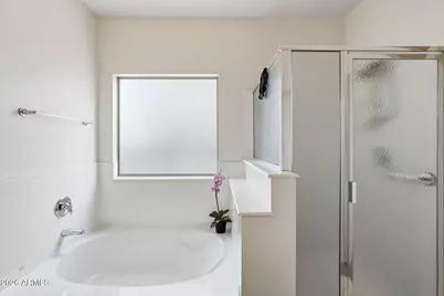 17862 W Caribbean Lane, Surprise, AZ 85388 - Photo 9