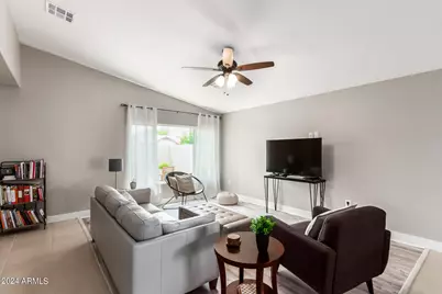 2644 E Sylvia Street, Phoenix, AZ 85032 - Photo 13