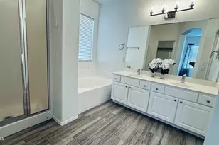 4642 S Cobblestone St, Gilbert, AZ 85297 - Photo 9