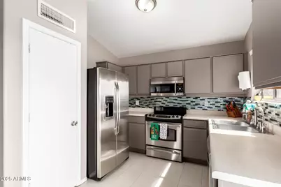 9331 W Runion Drive, Peoria, AZ 85382 - Photo 9