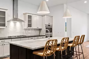 4201 E Cheery Lynn Rd, Phoenix, AZ 85018 - Photo 7