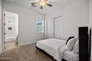 4201 E Cheery Lynn Rd, Phoenix, AZ 85018 - Photo 27