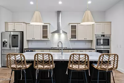 4201 E Cheery Lynn Road, Phoenix, AZ 85018 - Photo 5