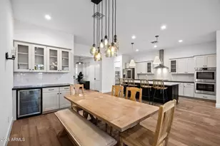 4201 E Cheery Lynn Rd, Phoenix, AZ 85018 - Photo 11