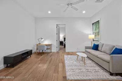 4201 E Cheery Lynn Road, Phoenix, AZ 85018 - Photo 23