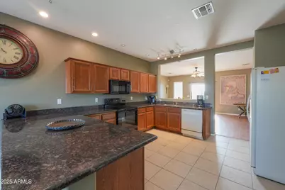 20674 N Carmen Avenue, Maricopa, AZ 85139 - Photo 7