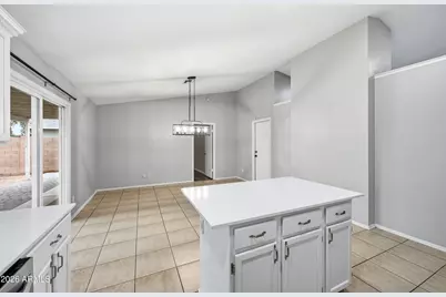 5319 W Aster Drive, Glendale, AZ 85304 - Photo 9