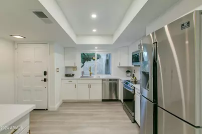 7316 N Via Camello Del Norte -- #103, Scottsdale, AZ 85258 - Photo 13