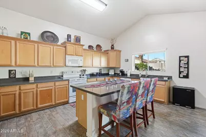 17760 W Charter Oak Road, Surprise, AZ 85388 - Photo 13