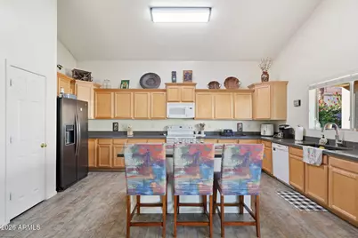 17760 W Charter Oak Road, Surprise, AZ 85388 - Photo 17