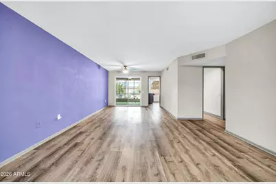 9422 W Manzanita Drive, Sun City, AZ 85373 - Photo 5