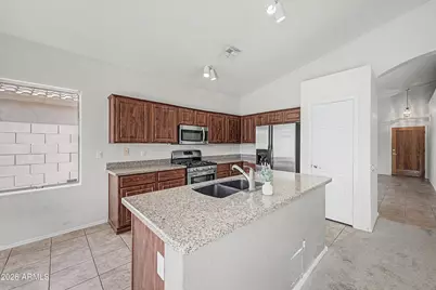 21030 N 66th Lane, Glendale, AZ 85308 - Photo 7